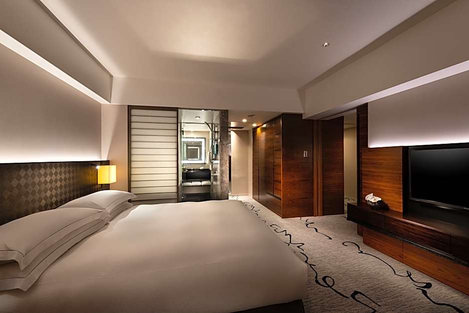 Photo 1 of 4 of Executive 2 Beds Suite, Tower