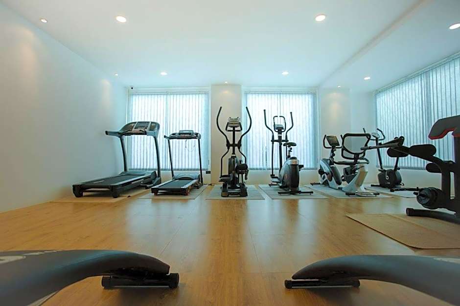 พรเจริญเพลส