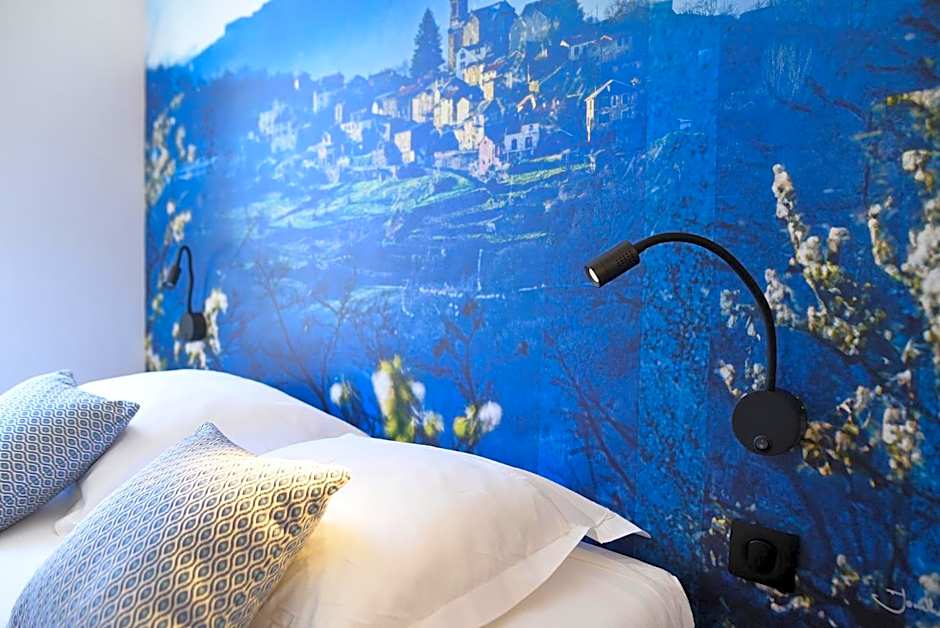 Hôtel Restaurant Le Relays du Chasteau - Logis Hôtel