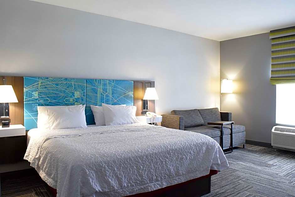 Hampton Inn By Hilton Hamburg