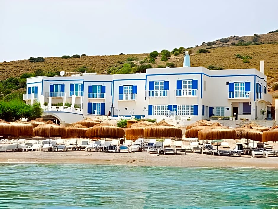 Otel Mavi Beyaz