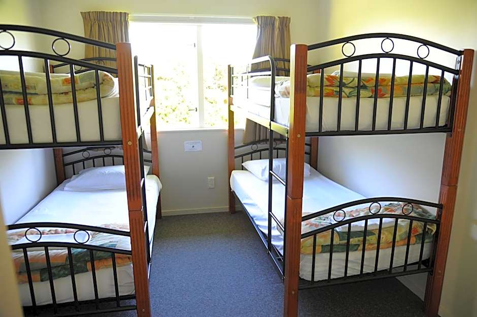 Blenheim Bridges Holiday Park