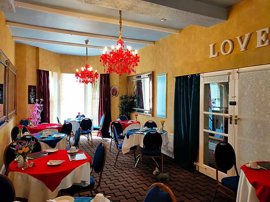Hotel Babylon – Blackpool