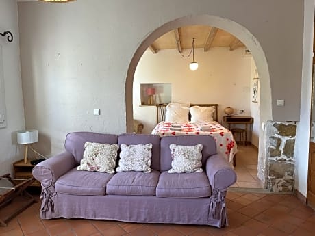 n°10 - Rez de jardin-Triple room-Patio-Ensuite with Bath