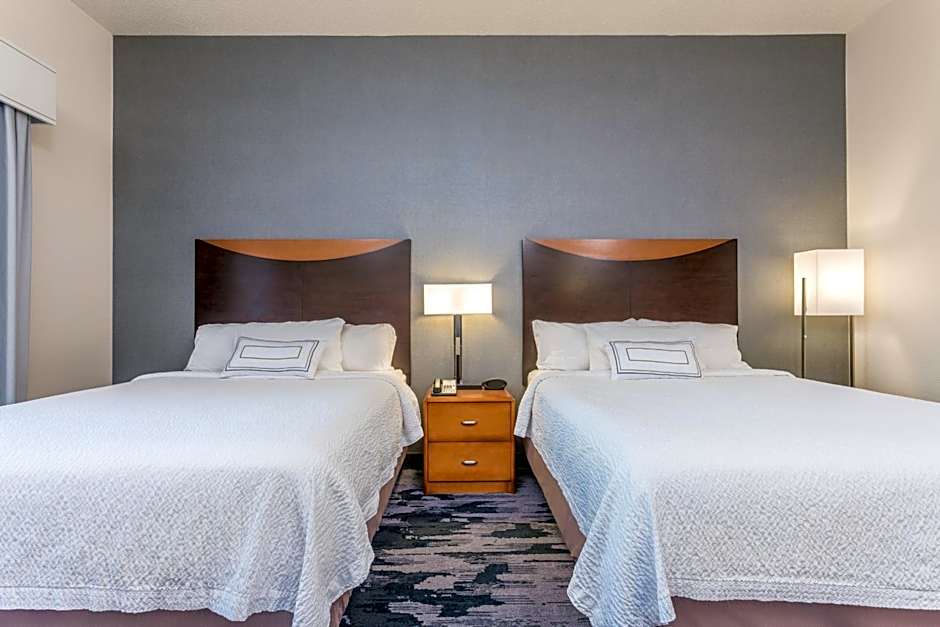 Fairfield Inn & Suites by Marriott Madison East