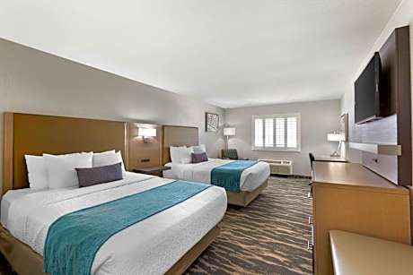 Queen Room with Two Queen Beds