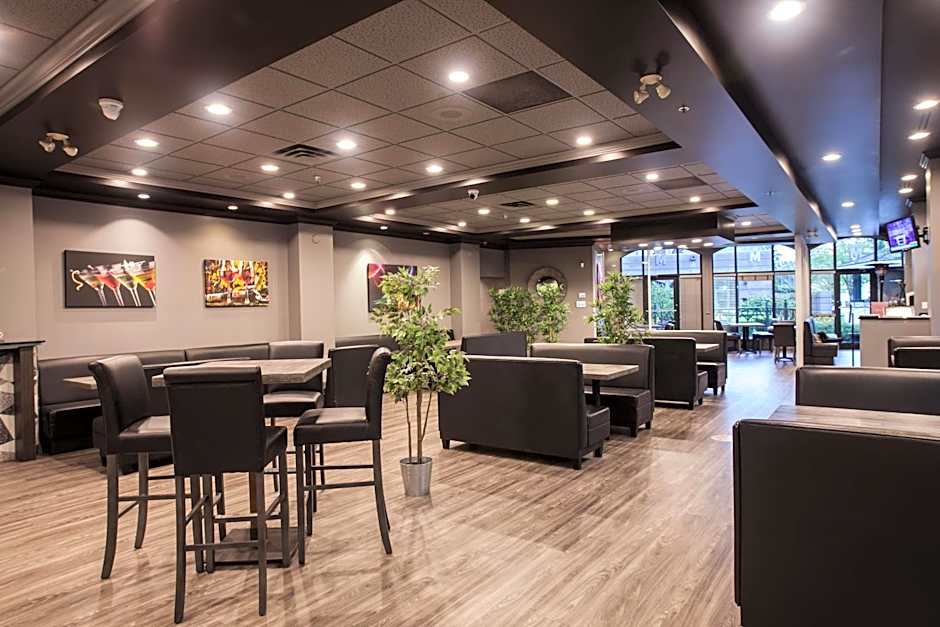 DoubleTree by Hilton North Vancouver