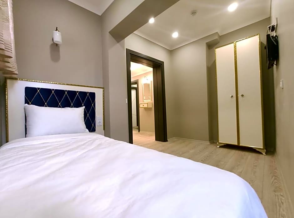 Family Istanbul Hotel