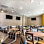 Clarion Inn & Suites Central Clearwater Beach