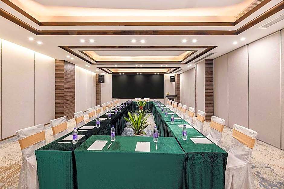Guangzhou Tianhe Hotel