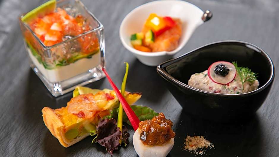 Yufuin Kahorinosato Hanamura