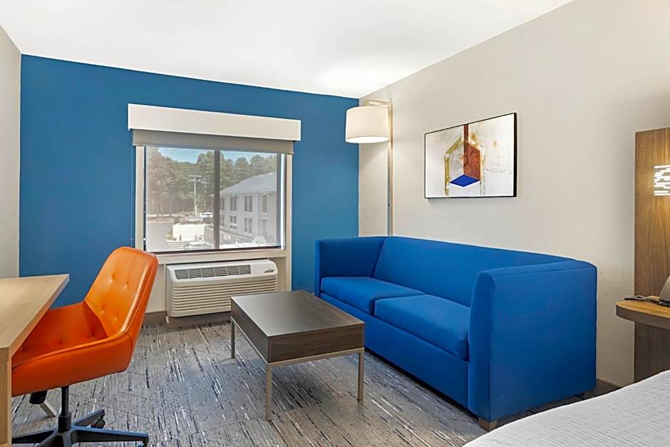 Holiday Inn Express Hyannis - Cape Cod by IHG