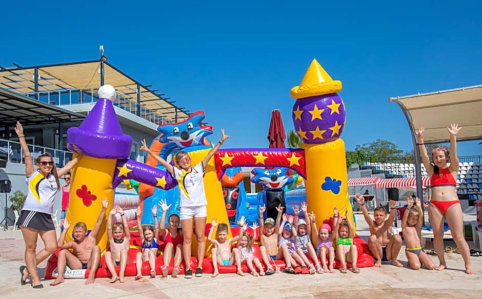 MIRA MERIDIA BEACh RESORT HOTEL