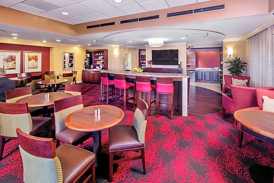 DoubleTree By Hilton Columbia