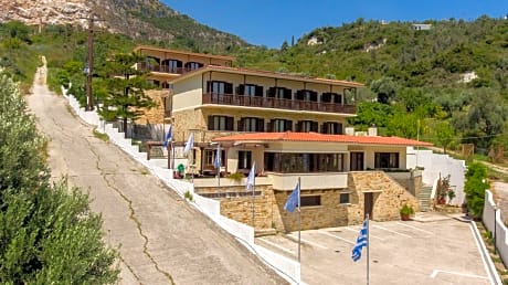 Corali Hotel