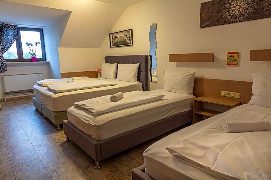 Apparthotel Alte Innbrücke-24Std-Self-Check in-Haustiere Willkommen