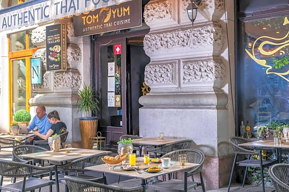 Andrassy Thai Hotel