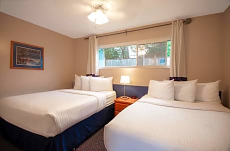 Seaside One-Bedroom Double Suite