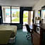 Horseshoe Curve Lodge