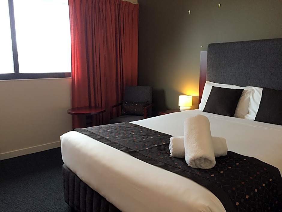 Madison Plaza Townsville