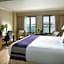 Monterey Plaza Hotel And Spa