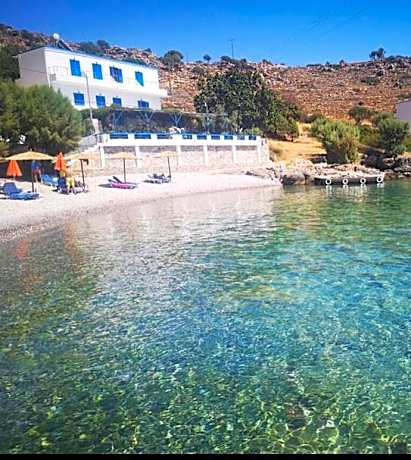 Finikas Resort Sfakia - Seaside Rooms