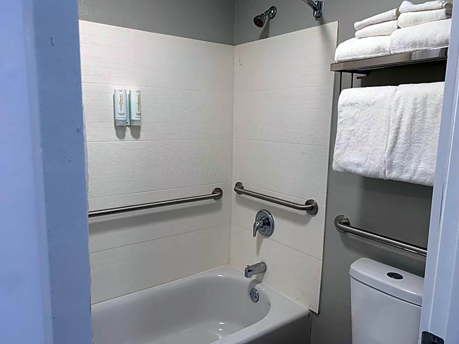 MainStay Suites Springfield South - Battlefield Rd