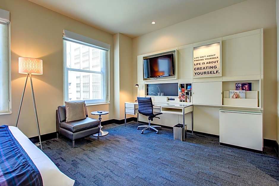 THE MIDLAND HOTEL, Chicago, a Tribute Portfolio Hotel