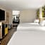 Days Inn & Suites by Wyndham Byram