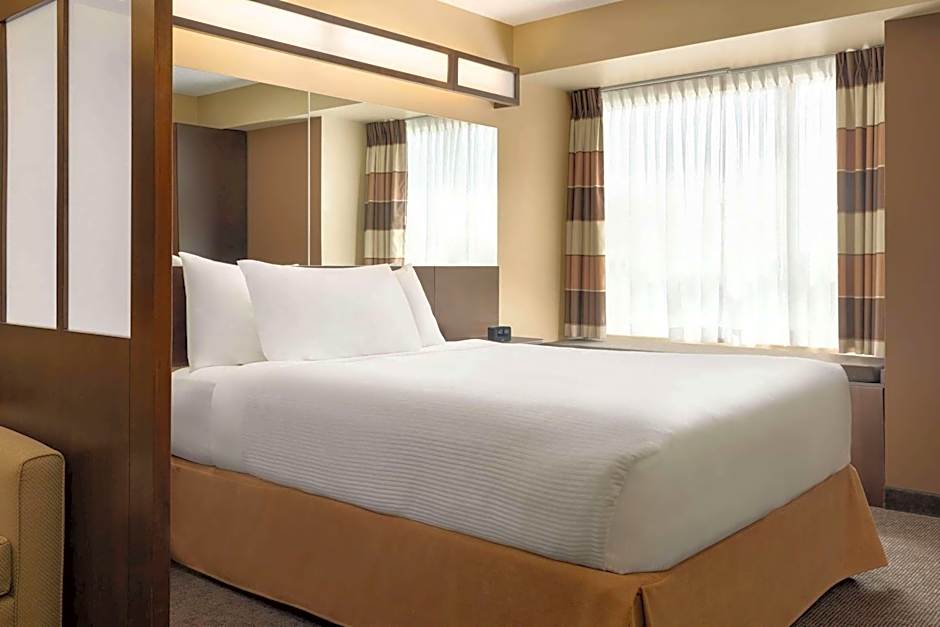 Microtel Inn & Suites by Wyndham Weyburn