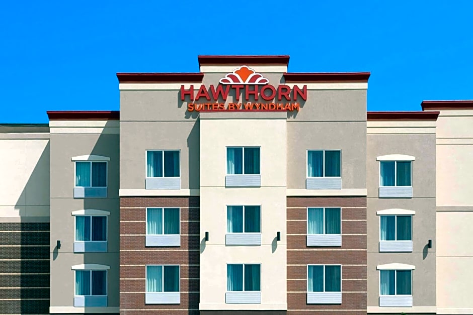 Hawthorn Extended Stay by Wyndham Loveland