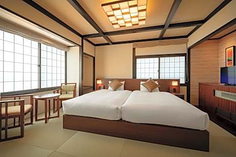 Standard Family Room