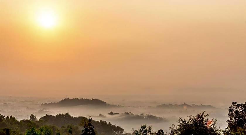 Hotel O Putroyono Homestay