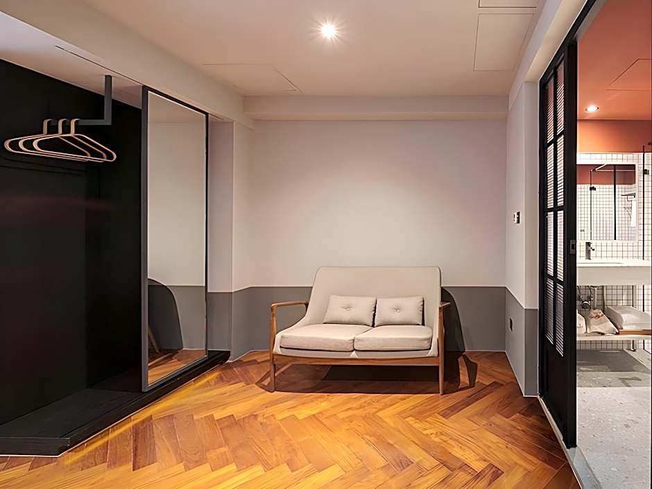 Zdjęcie 1 z 3 — Living Room