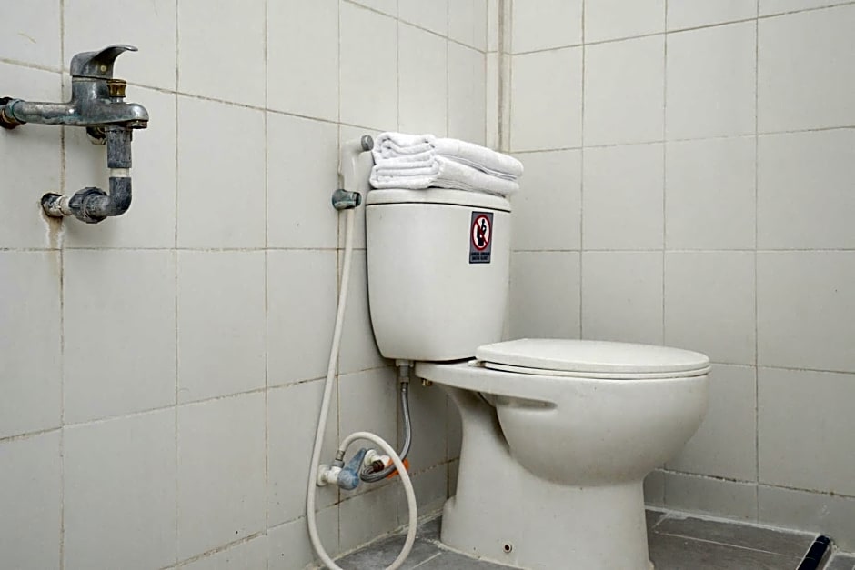 OYO 2003 Female Guest House