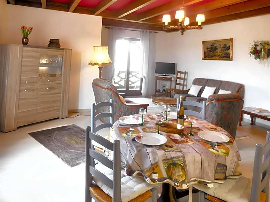 Appartement charmant à Hochfelden - 100 m² et parking gratuit