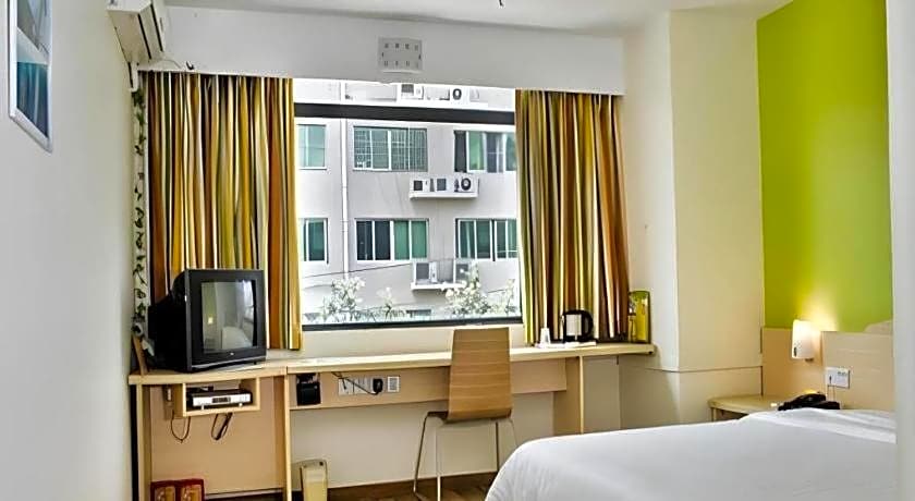 7 Days Inn Guangzhou Zoo Huanghuagang Metro Station