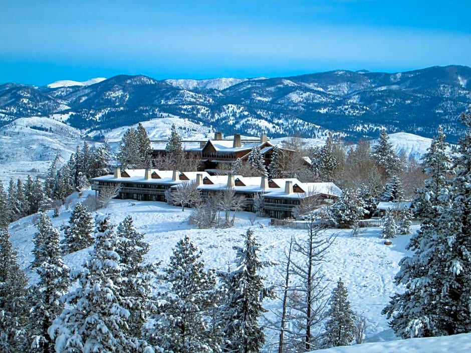 Sun Mountain Lodge