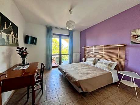 Double Room with Balcony and Sea View