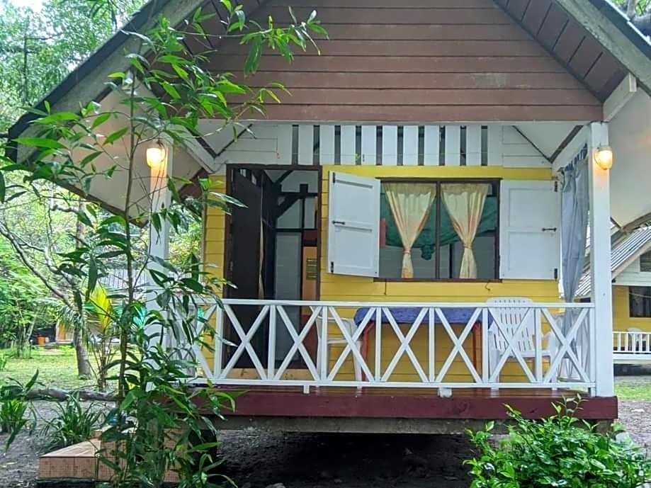Baan Suan Kayoo 1 Long beach Aow Yai