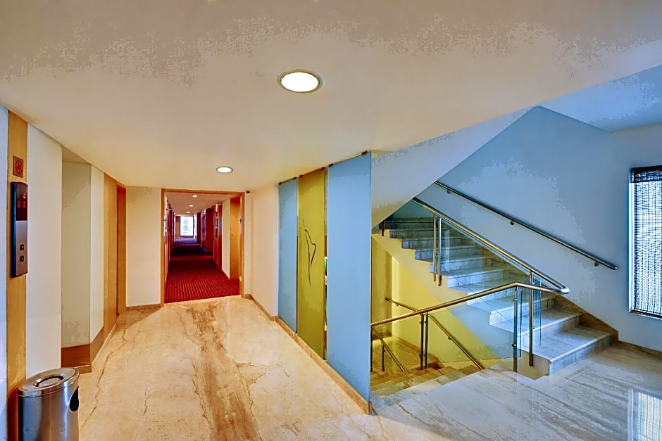 Iris - The Business Hotel