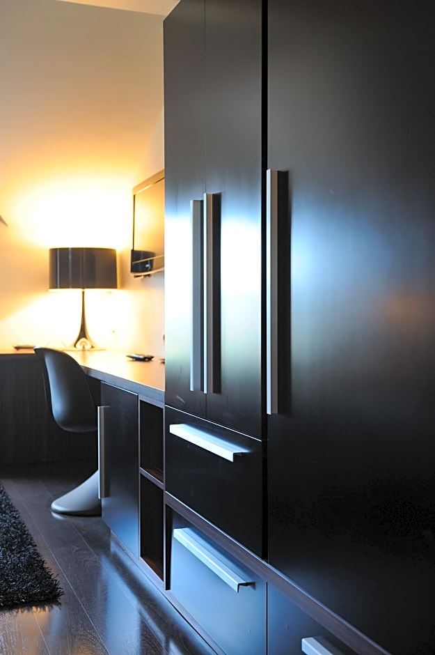 Photo 1 of 10 of Suite