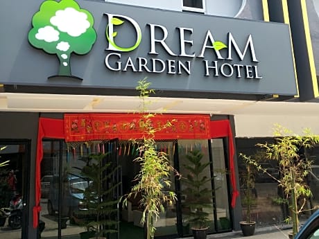 Dream Garden Hotel