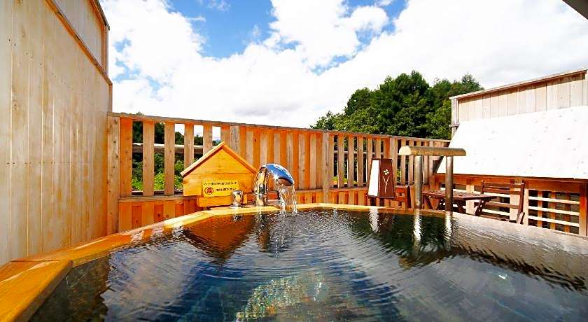 Tsutaya Tokinoyado Kazari