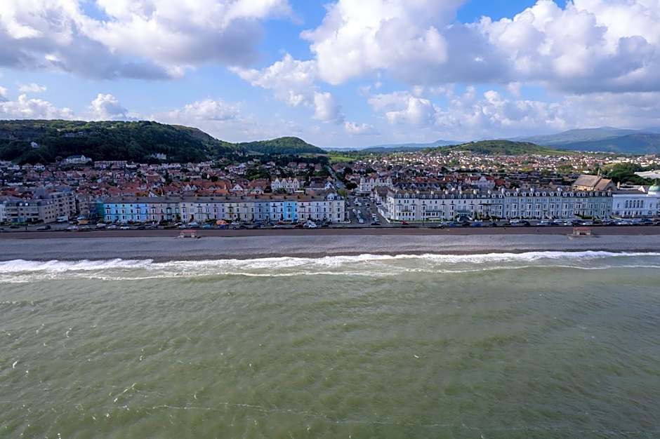 Glan Y Mor Hotel (Adult Only)