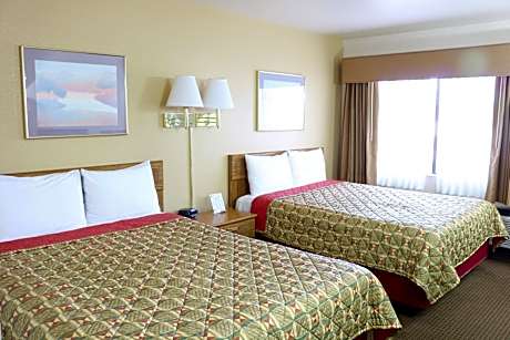 Queen Room with Two Queen Beds - Non-Smoking