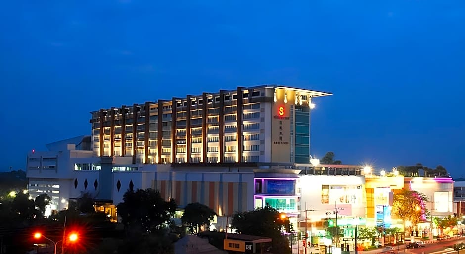 Sunee Grand Hotel&Convention Center