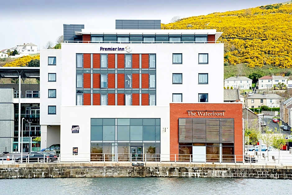 Premier Inn Swansea Waterfront