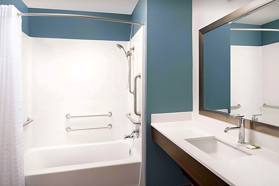 WoodSpring Suites Chicago Tinley Park