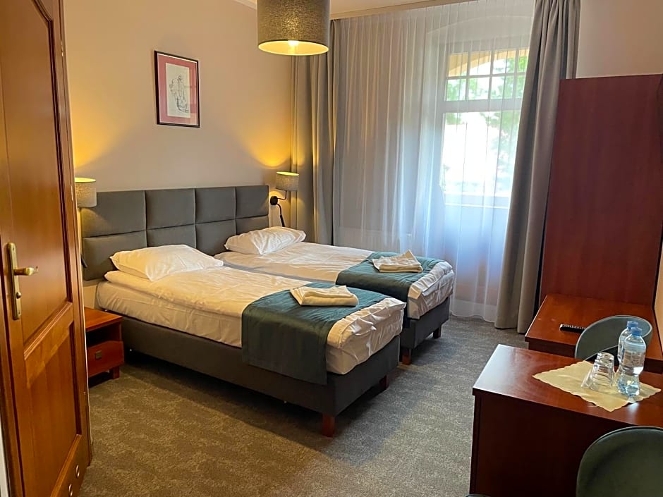 GórSKI SPA Karpacz I dawniej APOLLO